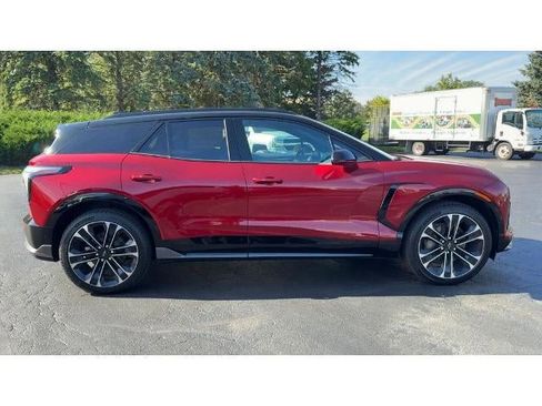 New 2026 Chevrolet Blazer EV SS image 9