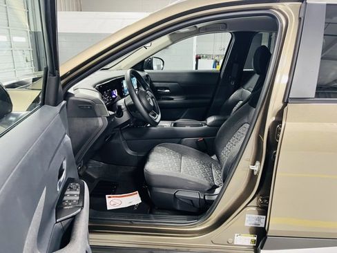 New 2026 Nissan Kicks SV image 22