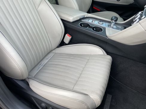 Used 2023 Genesis G70 3.3T w/ Sport Advanced Package RWD image 10