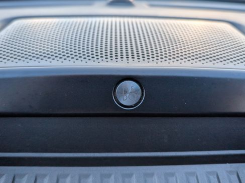 Used 2022 Ford F250 Lariat w/ Black Appearance Package image 32