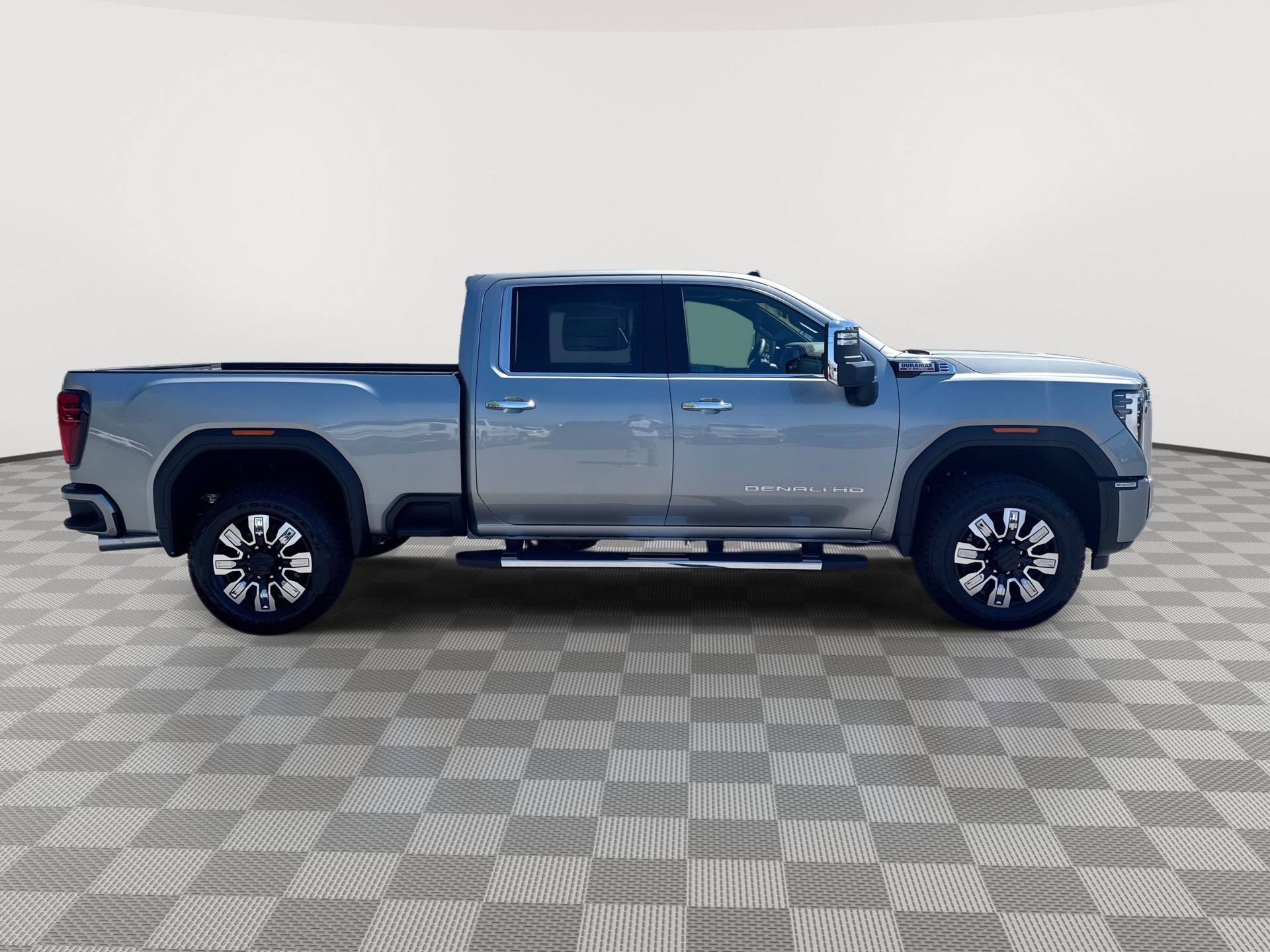 New 2026 GMC Sierra 2500 Denali w/ Denali Reserve Package AWD/4WD image 9