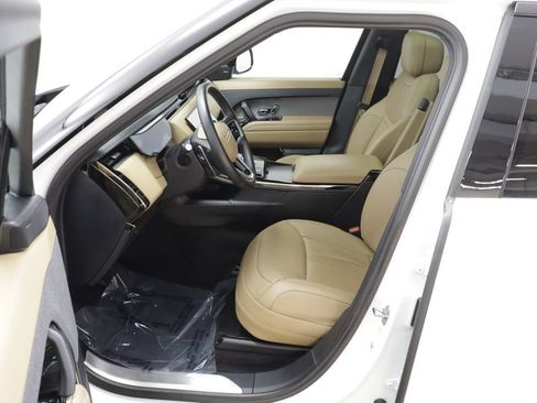 Used 2024 Land Rover Range Rover Sport SE AWD/4WD image 6