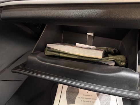 Used 2023 Jeep Grand Cherokee Limited w/ MOPAR Finishing Package image 31