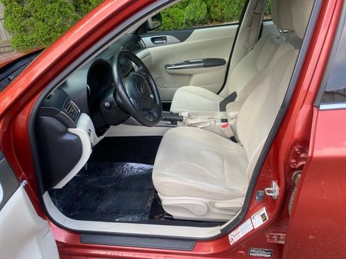Used 2011 Subaru Impreza 2.5i Premium w/ PWR Moonroof Value Pkg AWD/4WD image 10