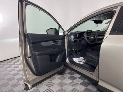 New 2026 Nissan Murano SL AWD/4WD image 17