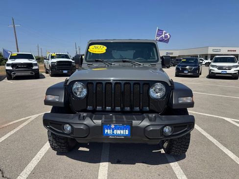 Used 2022 Jeep Wrangler Sport AWD/4WD image 2