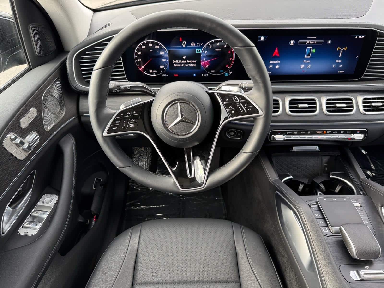 Used 2026 Mercedes-Benz GLS 450 4MATIC image 14