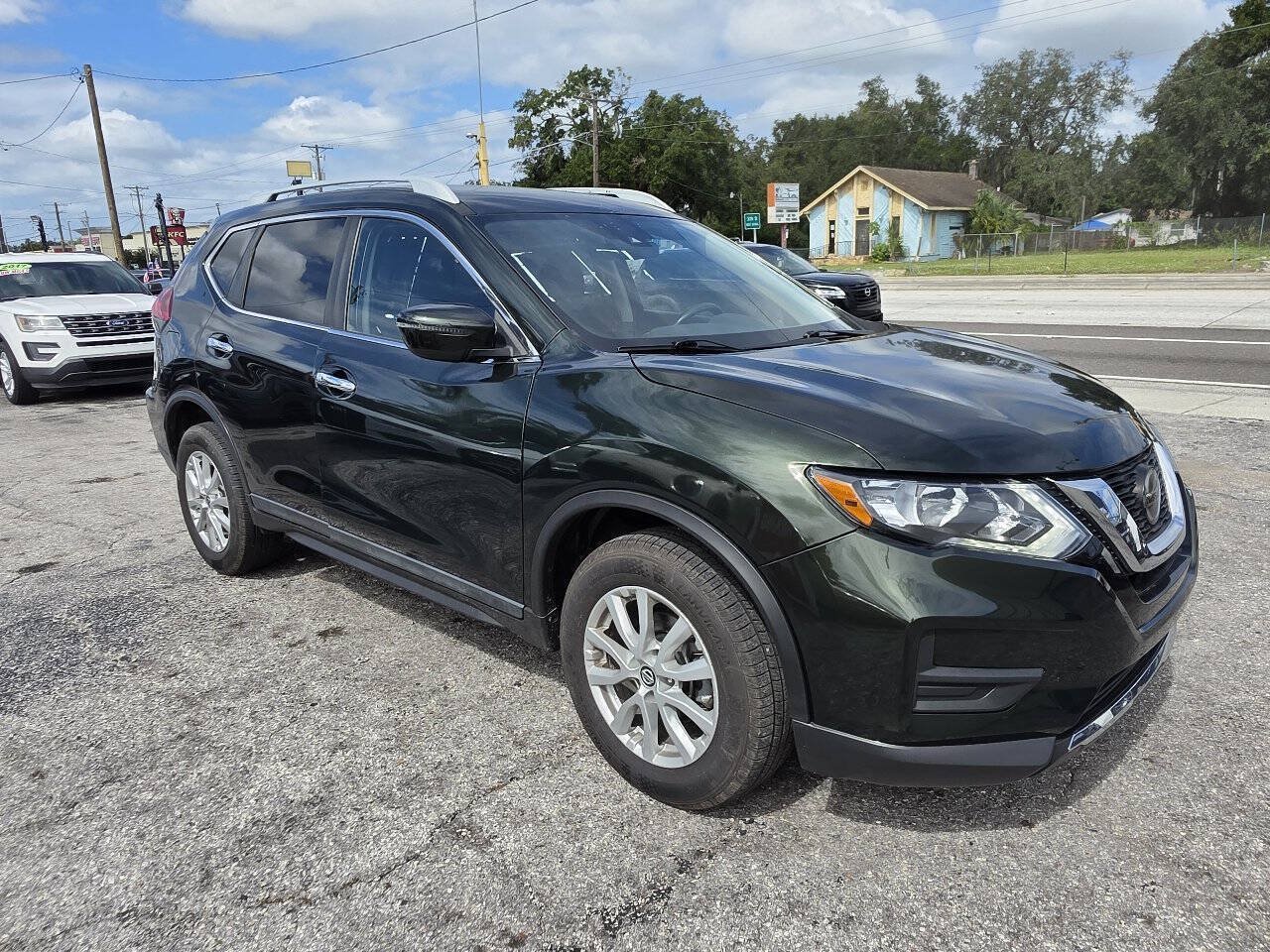 Used 2020 Nissan Rogue SV AWD/4WD image 4