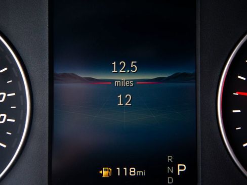 Used 2025 Mercedes-Benz Sprinter 144 Cargo image 22