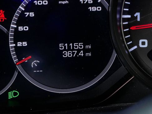 Certified 2019 Porsche Cayenne S AWD/4WD image 12