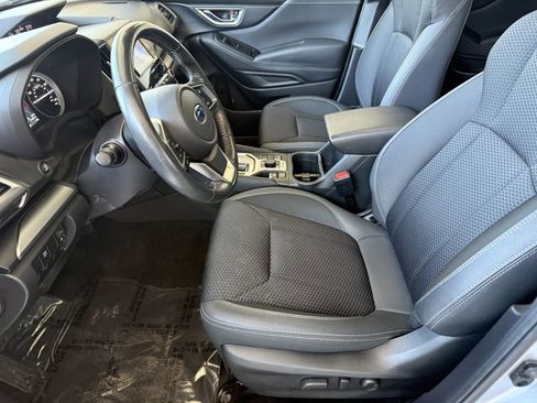 Used 2024 Subaru Forester Premium AWD/4WD image 50