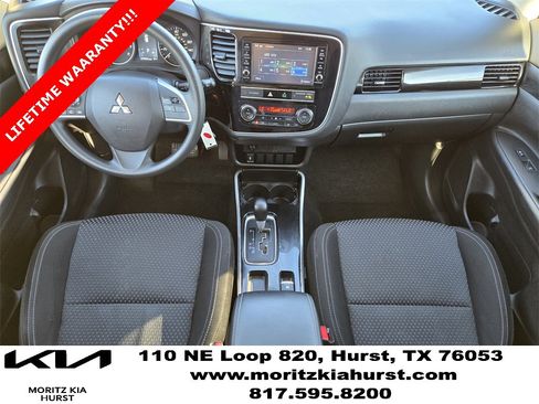 Used 2019 Mitsubishi Outlander ES image 5