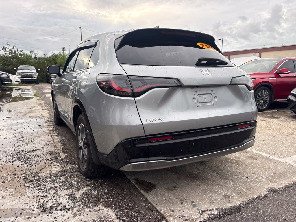 Used 2024 Honda HR-V EX-L image 5