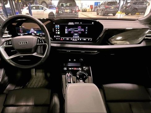 Used 2025 Audi A5 2.0T Premium Plus w/ Premium Plus image 15