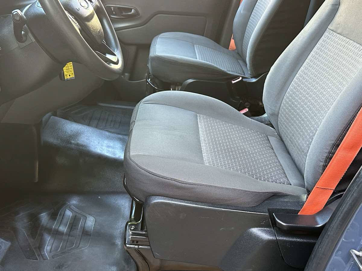 Used 2020 Ford Transit 250 148 High Roof Extended RWD image 24