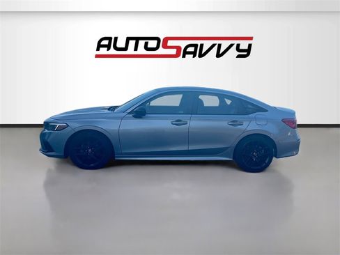 Used 2023 Honda Civic Sport image 4