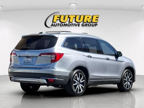 Used 2021 Honda Pilot Elite image 3