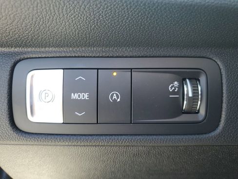 New 2026 Chevrolet Traverse LT w/ Midnight/Sport Edition image 23