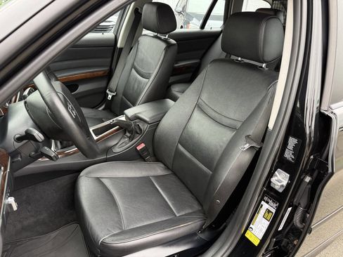 Used 2012 BMW 328i xDrive Wagon AWD/4WD image 13