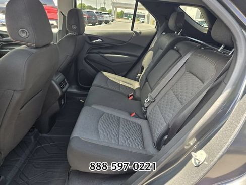 Used 2020 Chevrolet Equinox LT w/ LPO, Cargo Package FWD image 11