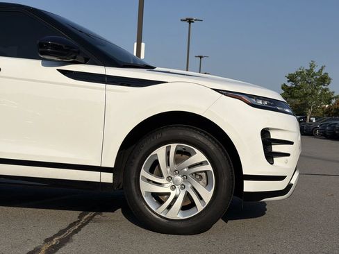 Used 2022 Land Rover Range Rover Evoque R-Dynamic S AWD/4WD image 9