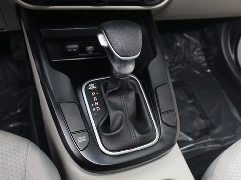 Used 2020 Kia Soul LX image 16