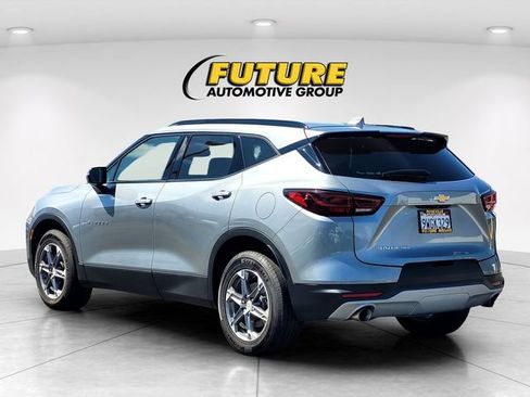 Used 2023 Chevrolet Blazer LT AWD/4WD image 6