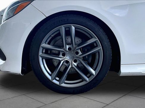Used 2016 Mercedes-Benz E 350 Sedan image 11