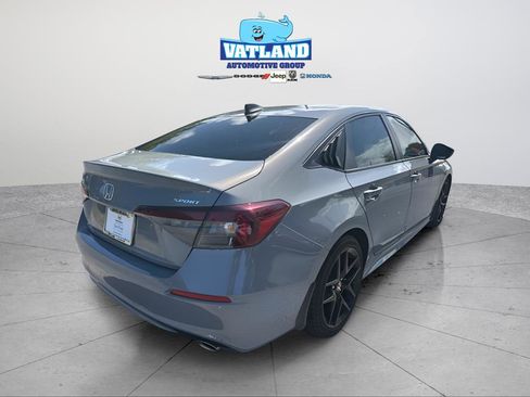 Used 2025 Honda Civic Sport image 13