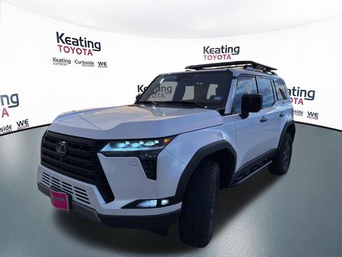 Used 2024 Lexus GX 550 AWD/4WD image 3