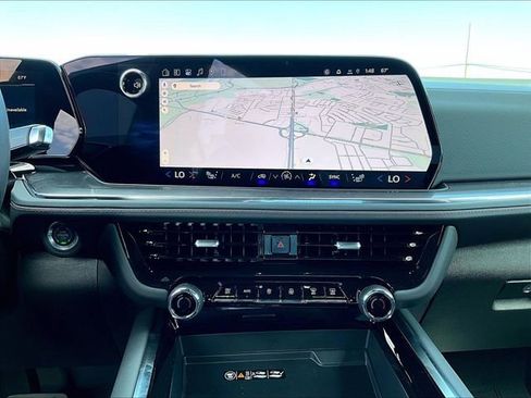 New 2026 Chevrolet Suburban RST image 11