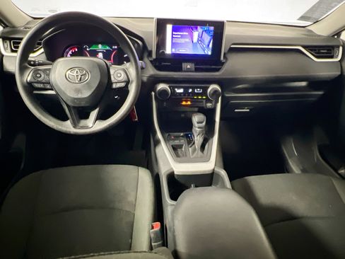 Used 2024 Toyota RAV4 LE FWD image 29