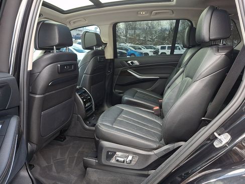 Used 2020 BMW X7 xDrive40i w/ Luxury Seating Package image 10