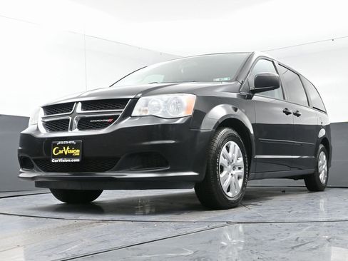 Used 2017 Dodge Grand Caravan SE w/ Power Window Group image 46