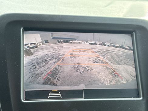 Used 2023 Chevrolet Equinox LS w/ LS Convenience Package image 21