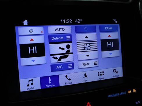 Used 2019 Ford Explorer Limited w/ Class III Trailer Tow Package image 27