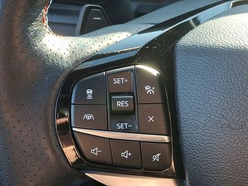 Used 2023 Ford Explorer ST w/ Equipment Group 401A AWD/4WD image 23