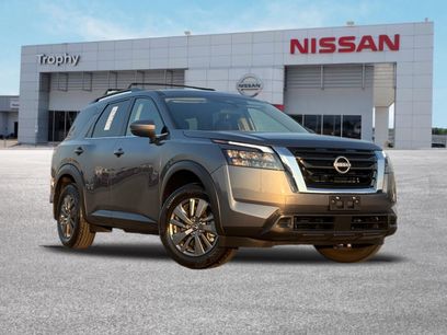 Certified 2025 Nissan Pathfinder SV