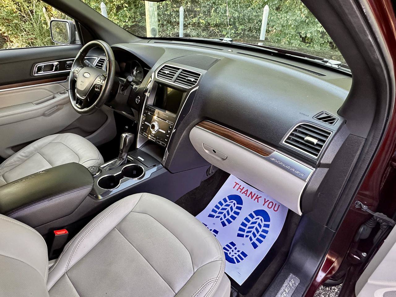Used 2018 Ford Explorer Limited w/ Equipment Group 301A AWD/4WD image 36