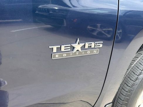 Used 2020 Chevrolet Silverado 1500 RST w/ Texas Edition RWD image 15