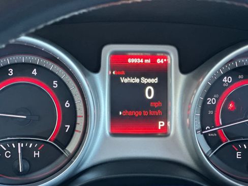 Used 2019 Dodge Journey SE w/ Premium Group FWD image 25
