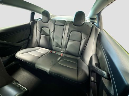 Used 2018 Tesla Model 3 Long Range image 14
