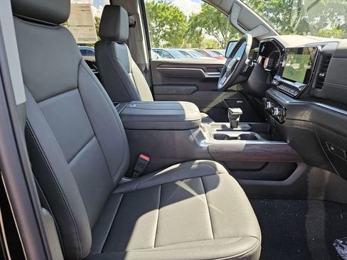 New 2024 GMC Sierra 1500 SLT w/ SLT Premium Plus Package image 32