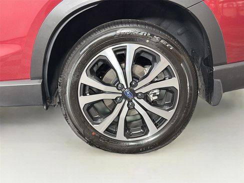 Certified 2024 Subaru Forester Limited image 33