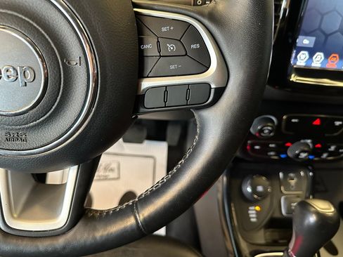 Used 2019 Jeep Compass Limited AWD/4WD image 12