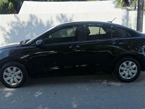 Used 2021 Kia Rio LX FWD image 3