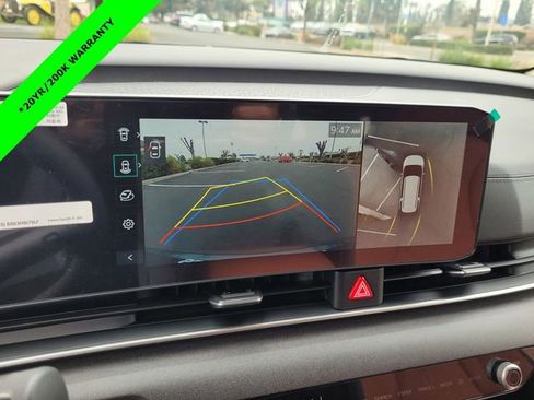 New 2026 Kia Carnival SX image 9