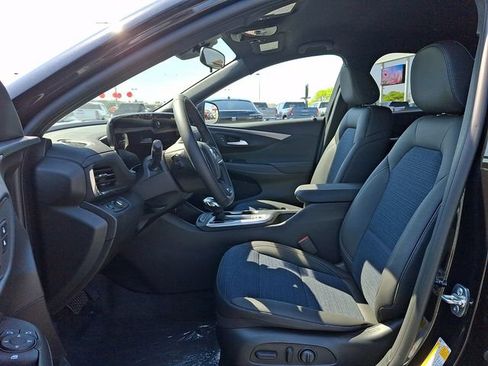 New 2026 Buick Envista Preferred w/ Convenience I Package FWD image 9
