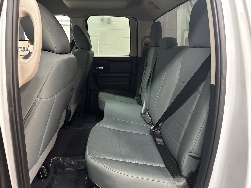 Used 2019 RAM 1500 Express AWD/4WD image 22