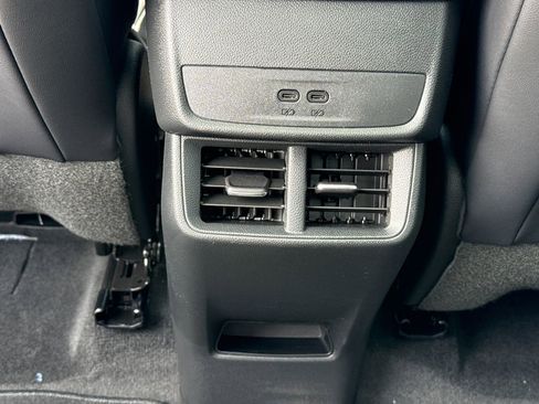 New 2026 GMC Terrain Elevation w/ Elevation Premium Package AWD/4WD image 32